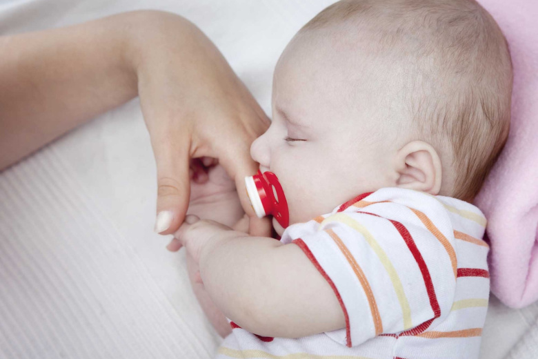 Как отучить ребенка от соски без слез и драмы — 7 советов для мамы