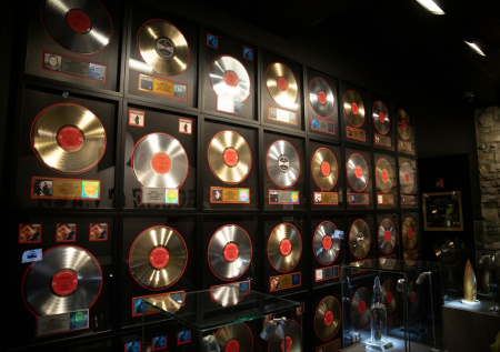 В России обновили критерии получения платиновых музыкальных дисков