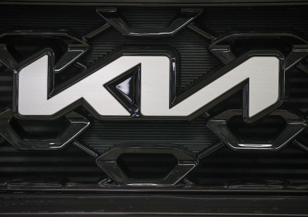 Южнокорейский автогигант зарегистрировал товарный знак в России
