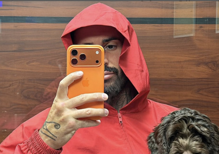 Представитель блогера рассказал о «договорной» драке с директором Киркорова