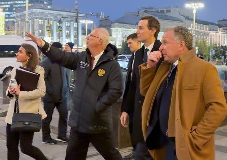 Прогулка Стива Уиткоффа в центре Москвы попала на видео
