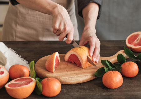 Диетолог объяснила, поможет ли грейпфрут в похудении