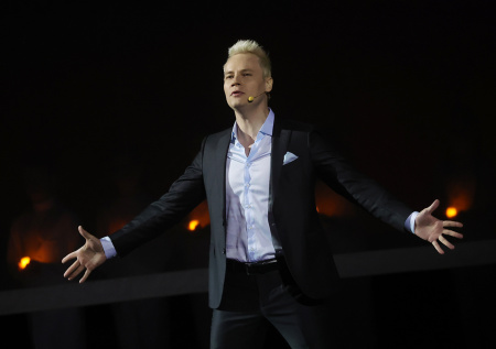 SHAMAN выпустил новую песню в День защитника Отечества