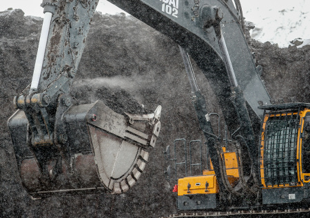 «Черные копатели» Амурской области добыли уголь на десятки миллионов рублей