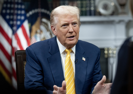 Трамп назвал отбросами мигрантов из одной страны