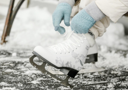 Россиянам объяснили, когда поход на каток грозит дополнительными расходами