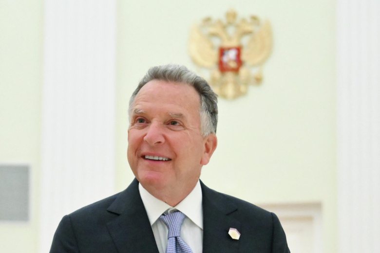 Спецпосланник президента США Стивен Уиткофф во время встречи с президентом РФ Владимиром Путиным