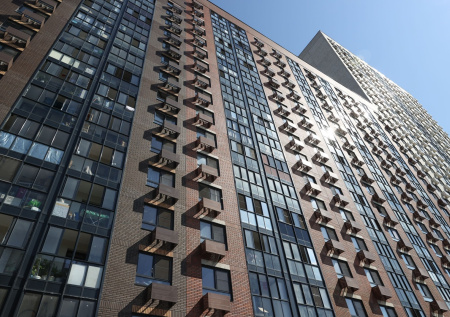 Закон о реновации домов примут в одном городе до конца 2025 года