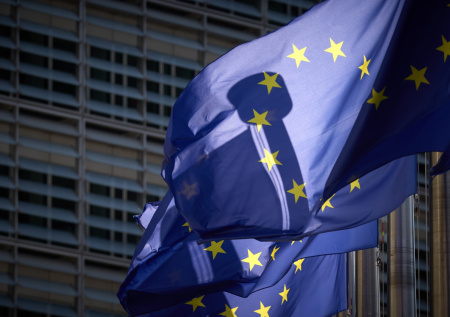 Еврокомиссия может ввести квоты на локализацию критически важных товаров