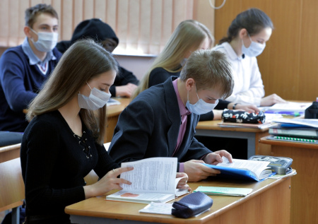 В российском городе возвращают масочный режим