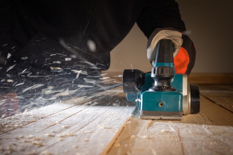 Вторая жизнь инструмента: как восстановить старый рубанок или ножовку деда