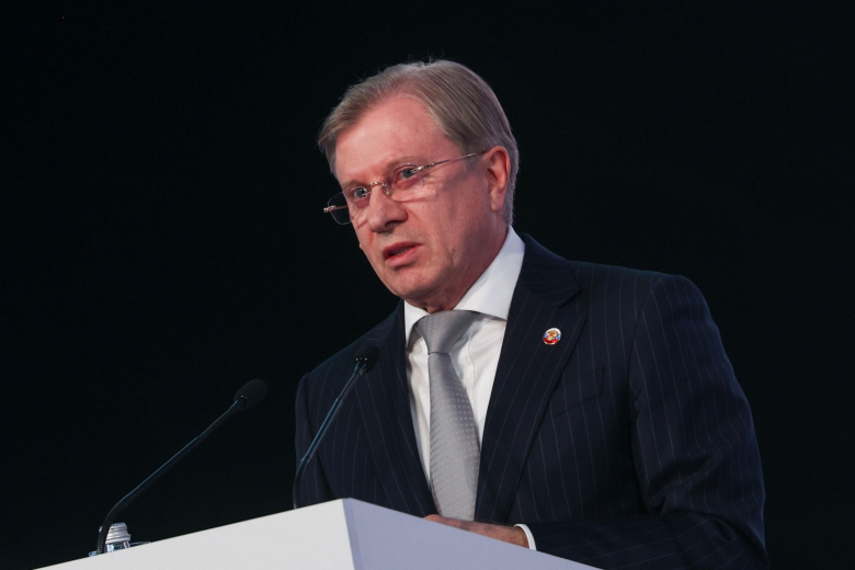 Виталий Савельев