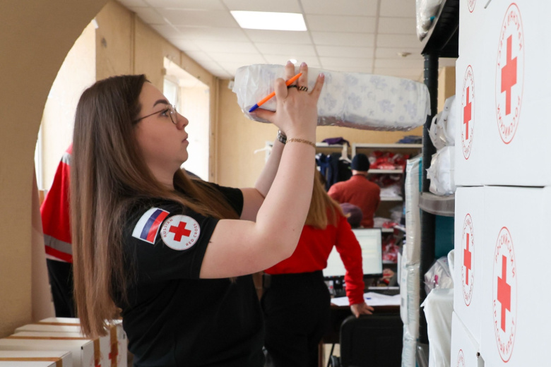 Сотрудники Российского Красного Креста