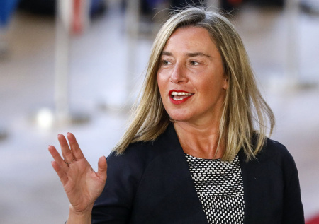 Бывшую главу дипслужбы ЕС освободили после задержания за мошенничество