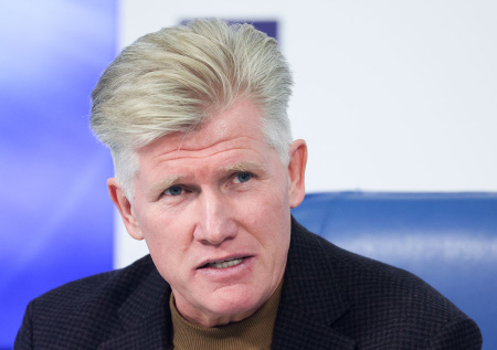 «Это недешево»: известный биатлонист выступил против показа Олимпиады-2026