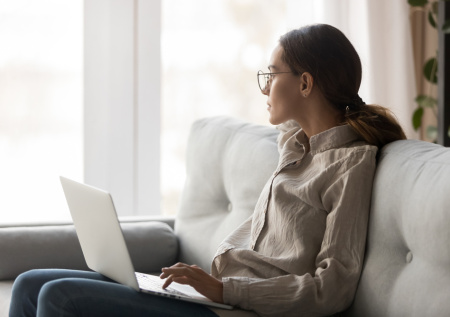 Сидячий образ жизни — главная причина проблем с кишечником у женщин