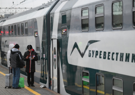 Между Москвой и Нижним Новгородом запустили двухэтажный поезд «Буревестник»