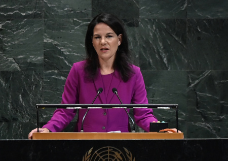 «Гордится дедом»: в МИД жестко высказались об ООН и внучке нациста Бербок