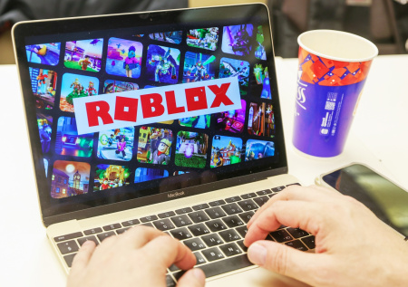 Roblox — все. Как помочь ребенку пережить блокировку, советы психолога