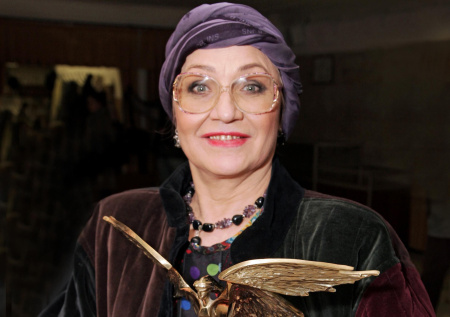 Детдом, побои, проклятие: как сложилась судьба Нины Руслановой