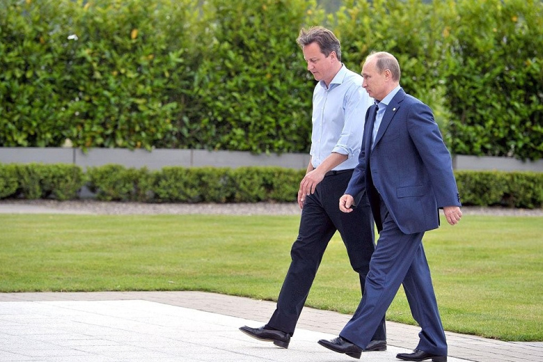 Перед началом саммита G8. Владмир Путин с премьер-министром Великобритании Дэвидом Кэмероном, 2013 год