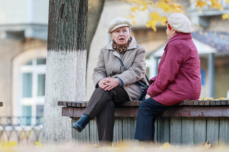 На чем могут сэкономить пенсионеры после 70 лет: изучаем список льгот