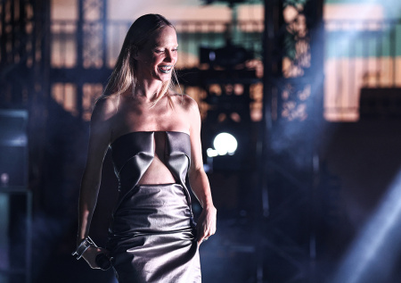 Муж Глюкозы был шокирован новым имиджем певицы