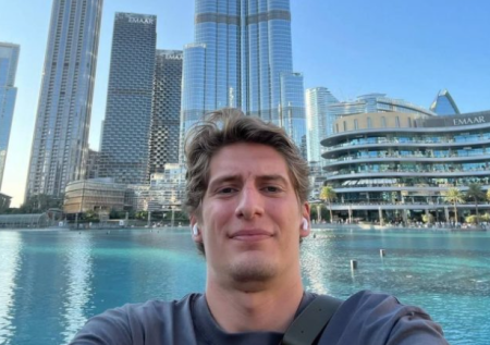 Блогер Муратович потребовал извинений от концертного директора Киркорова