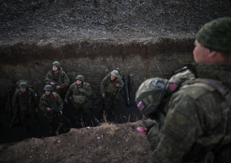 Бойцы ВС России перехитрили ВСУ и притворились асфальтом