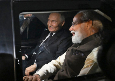 Названы возможные темы переговоров Путина и Моди на встрече в Нью-Дели