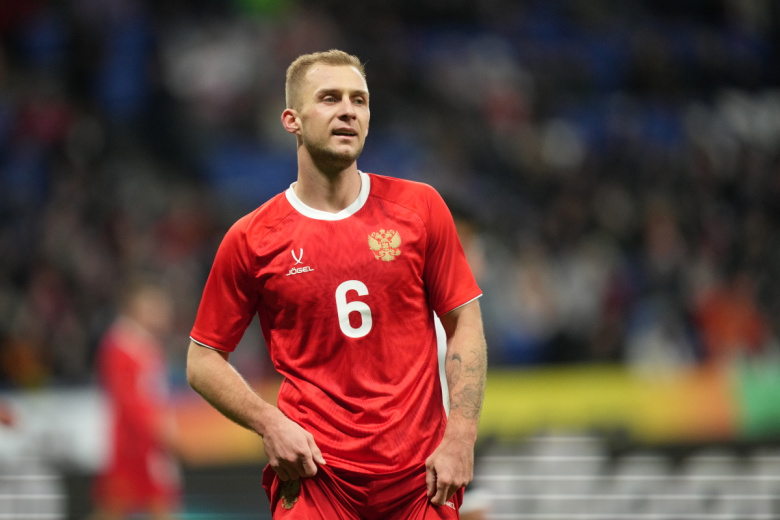 Дмитрий Баринов