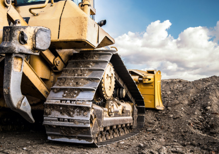 Раскрыто имя куратора стройки скандальных приграничных укреплений в Курске