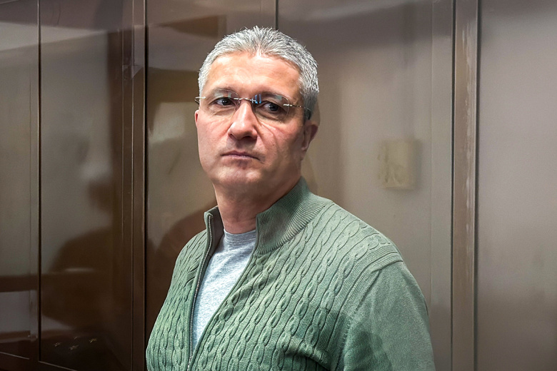 Тимур Иванов