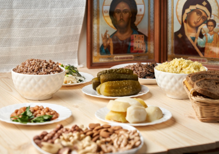 Какие продукты можно и нельзя в пост: полный список и правила