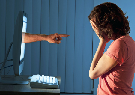 Травлю артистов в Сети могут запретить: что сказали звезды, кто против