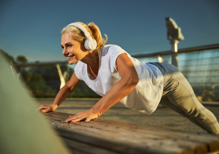 Легко похудеть после праздников: реальные способы вернуть форму без диет