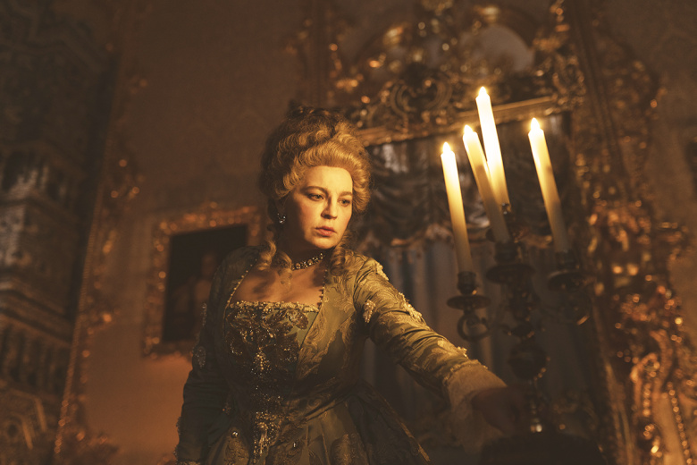 Кадр из фильма «Шальная императрица»