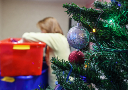 Иммунолог ответила, как избежать аллергии на искусственную ель