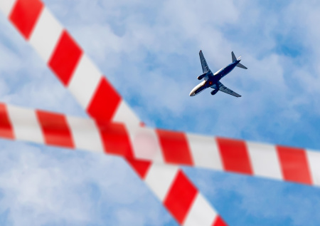 Аэропорт Грозного заблокировали после взрыва в комплексе небоскребов