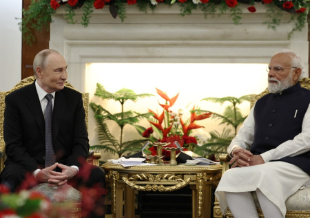 Путин сделал заявление о бесперебойной поставке топлива в Индию