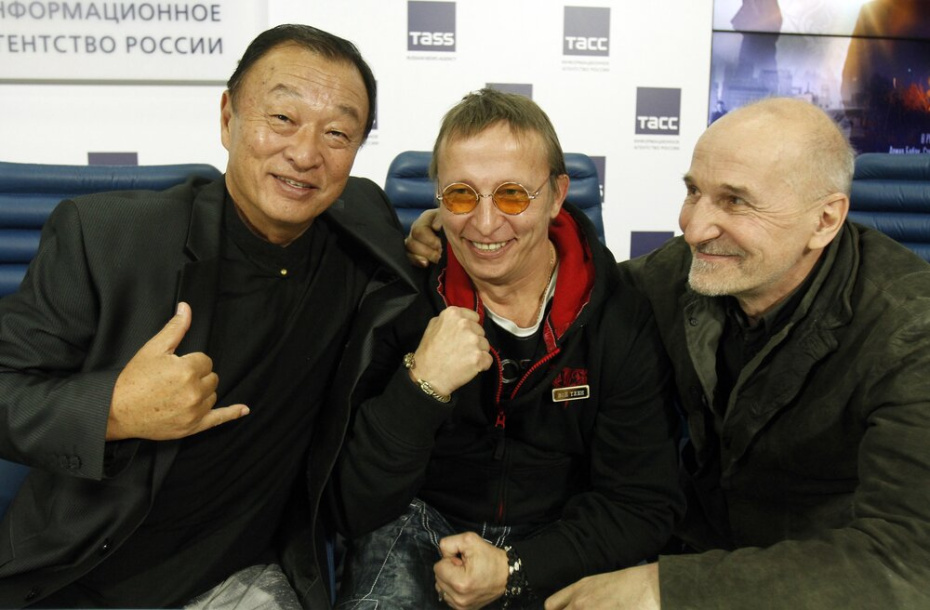 Кэри-Хироюки Тагава, Иван Охлобыстин и Петр Мамонов (слева направо)