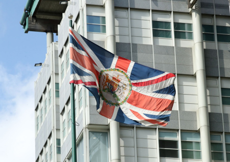 Великобританию обвинили в попытке срыва переговоров по Украине