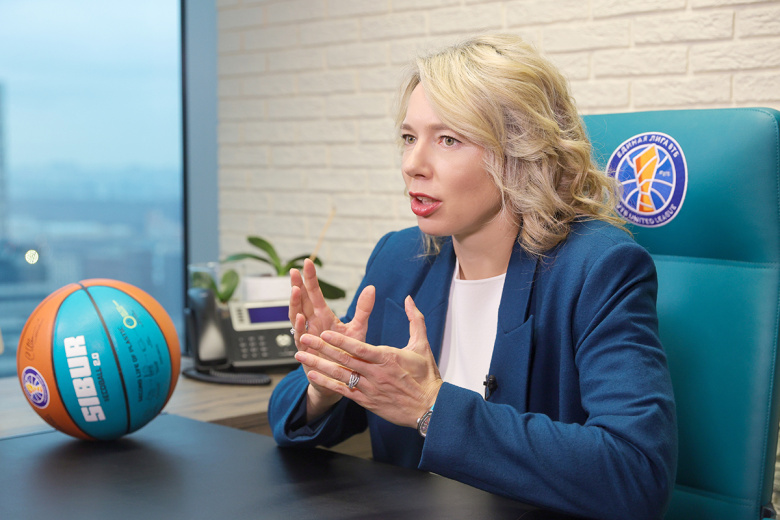 Илона Корстин