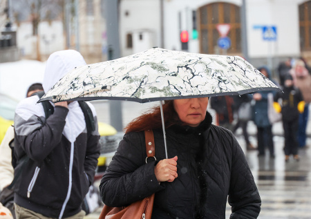 Синоптик предупредил москвичей о температурных качелях на следующей неделе