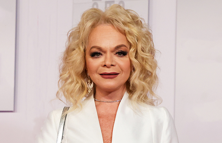 Квартирный скандал с Ларисой Долиной