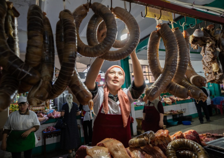 Продажи конины в РФ взлетели: что случилось, чем полезно это мясо, цены