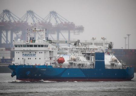 У берегов Болгарии не могу эвакуировать экипаж танкера Kairos из-за шторма