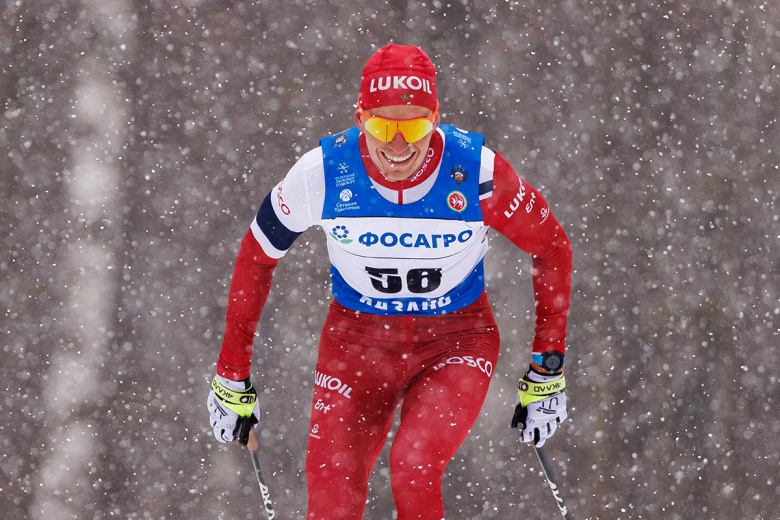 Александр Большунов