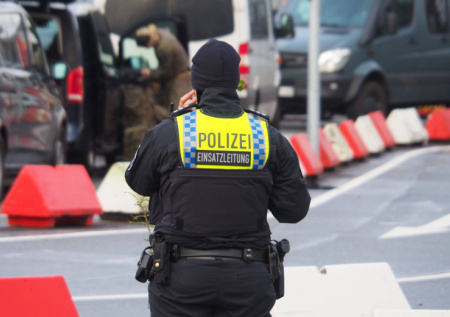 Обвиняемая по делу «рейхсбюргеров» россиянка вышла на свободу в ФРГ