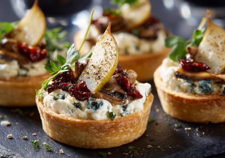 Шедевр за 15 минут: горячие тарталетки, от которых гости сходят с ума